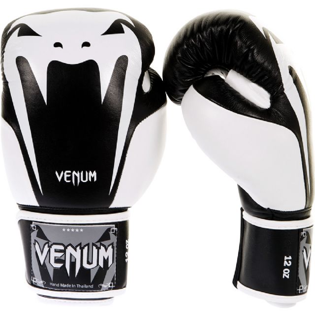 VENUM "Giant 2.0" Leather Boxing Gloves Giri Martial Arts Supplies