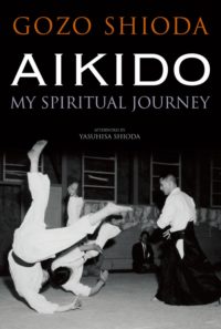 Aikido Weapons Techniques: The Wooden Sword, Stick and Knife of Aikido:  9784805314296: Dang, Phong Thong, Seiser, Lynn: Books 